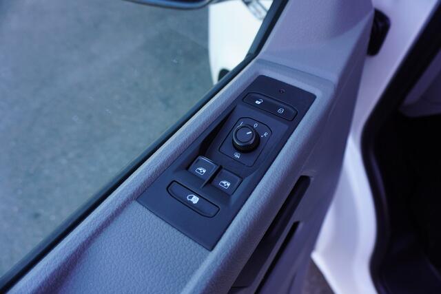 Volkswagen TRANSPORTER 150pk Automaat L2H1