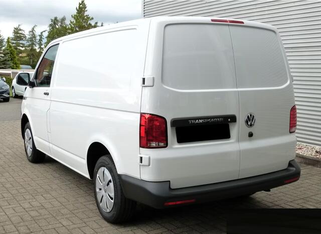 Volkswagen TRANSPORTER 2.0 TDI L1H1 T6.1 110 PK Camera Airco Cruise Control Audio