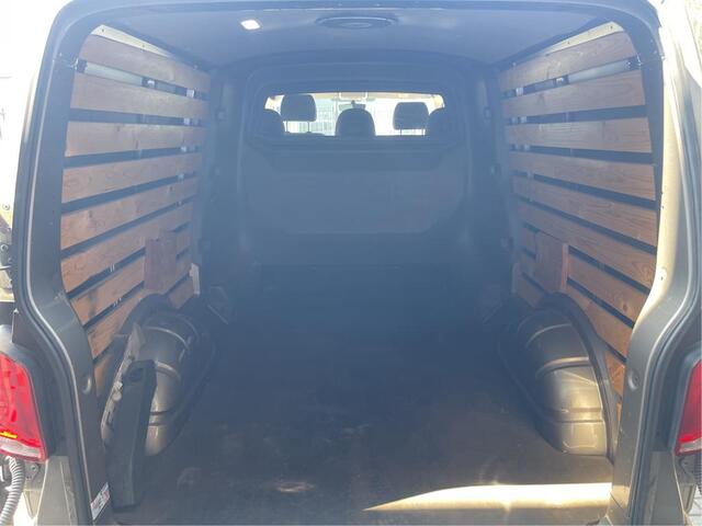 Volkswagen TRANSPORTER L2H1 Dubbel Cabine 2.0 TDI 199pk DSG Bulli / Wordt verwacht / Automaat