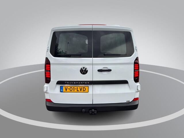 Volkswagen TRANSPORTER 2.0TDi 110pk Bestelwagen L2 · Apple Carplay / Android Auto · Schuifdeur links en rechts · Trekhaak · Bijrijdersbank ·