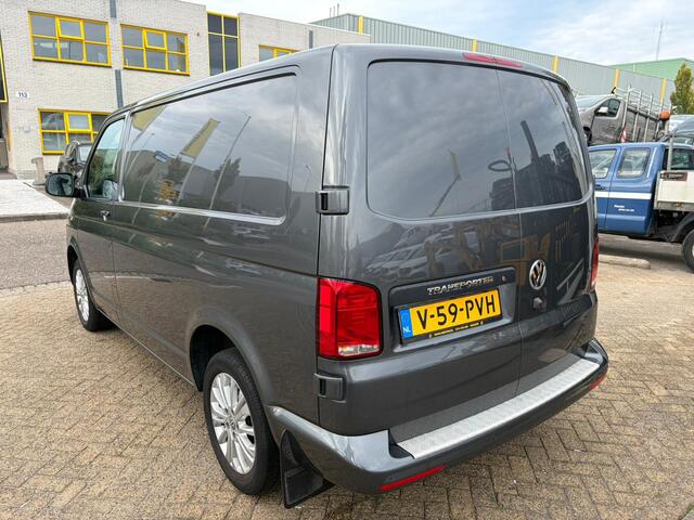 Volkswagen TRANSPORTER 2.0TDI L1H1 Automaat Airco Cruisecontrol Navi 84000KM EURO 6