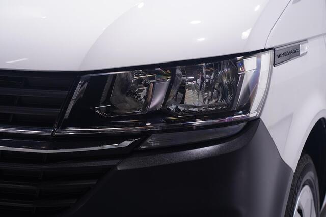 Volkswagen TRANSPORTER 2.0 TDI 150 pk L2H1 Navi, Airco, Achterklep Apple Carplay, PDC V+A, Laadruimte Pakket, 3-Zits