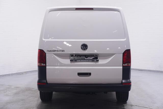 Volkswagen TRANSPORTER 2.0 TDI 150 pk L2H1 Navi, Airco, Achterklep Apple Carplay, PDC V+A, Laadruimte Pakket, 3-Zits