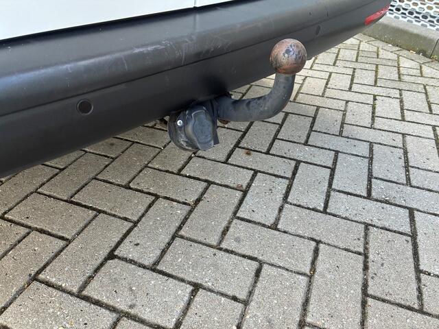 Volkswagen TRANSPORTER 2.0 TDI 110PK L2H1