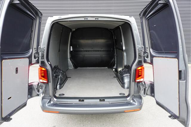 Volkswagen TRANSPORTER 2.0 TDI L1H1 30