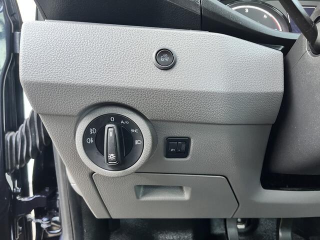 Volkswagen TRANSPORTER 2.0 TDI L2 Pick up open laadbak Pick-up met Airco Telefoonverbinding 3-Persoons 1e eigenaar Dealer onderhouden P-up Bakwagen Doka Pritsche Euro 6