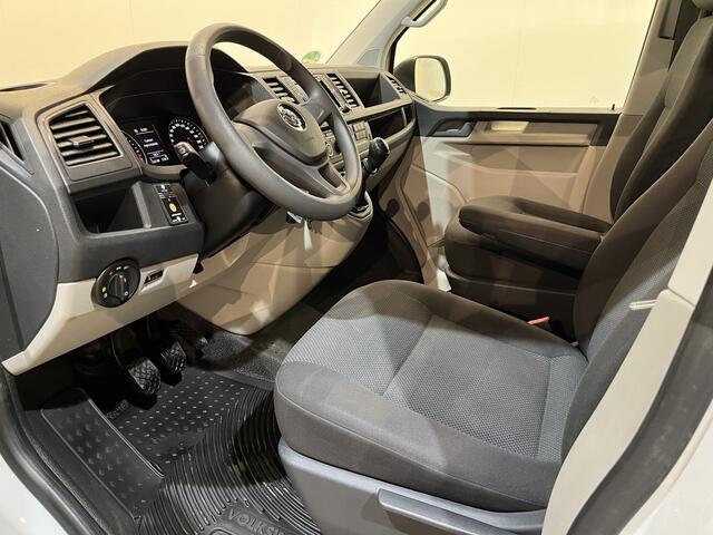 Volkswagen TRANSPORTER 2.0 TDI L2H1 4Motion 4X4 150 PK / Servicebus / Sortimo Inrichting / Euro 6 / Airco / Camera / Trekhaak / Cruise Control / Navigatie / Klep / Imperiaal