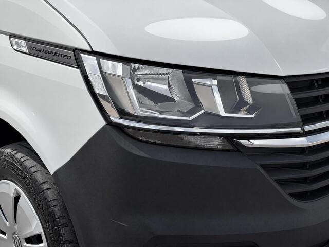 Volkswagen TRANSPORTER 2.0TDi 150pk DSG L2 · Achteruitrijcamera · bijrijdersbank · automaat · Apple Carplay / Android Auto ·