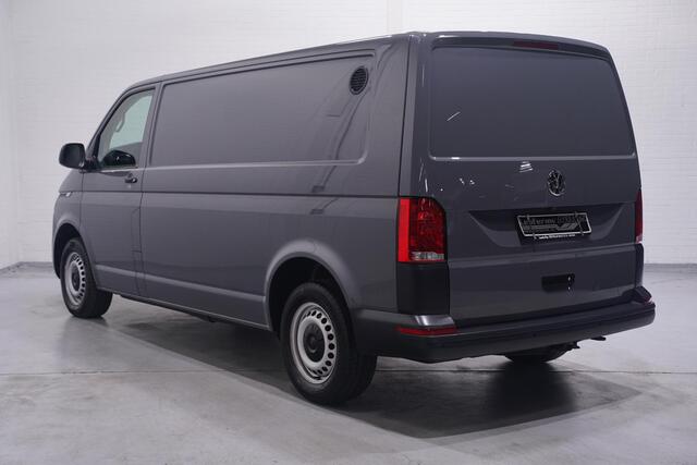 Volkswagen TRANSPORTER 2.0 TDI 150 pk DSG Aut. L2H1 Navi, Camera Achterklep, Laadruimte Pakket, PDC V+A, 3-Zits