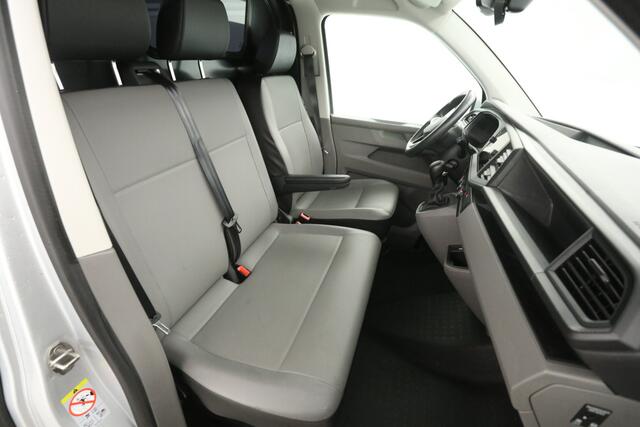 Volkswagen TRANSPORTER 2.0 TDI 150PK L2H1 | Automaat | Airco | Camera | Cruise | 3 Zits | Carplay | Navi