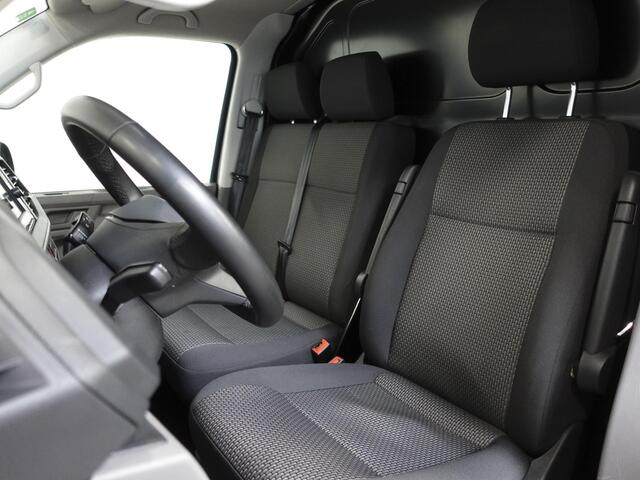 Volkswagen TRANSPORTER 2.0 150PK L2H1 Highline Dubbele Cabine 6p Automaat Airco Navigatie Parkeersensoren Camera Trekhaak Carplay