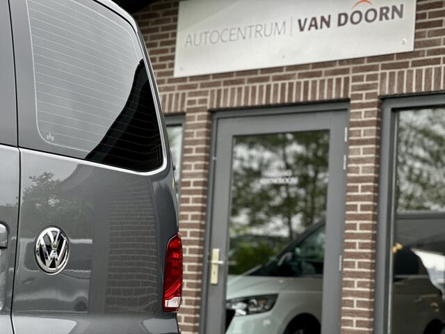 Volkswagen TRANSPORTER 2.0 TDI | 110pk | Bulli | Digitale cockpit | Adapt Cruise | BPM vrij | 3 zits | LED koplampen | LM velgen | Ex btw