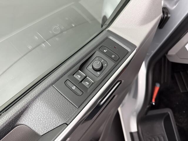 Volkswagen TRANSPORTER 2.0TDI 150PK DG Automaat Lang Bulli Executive | Navigatie | Camera | Multimedia | Airco | Cruise