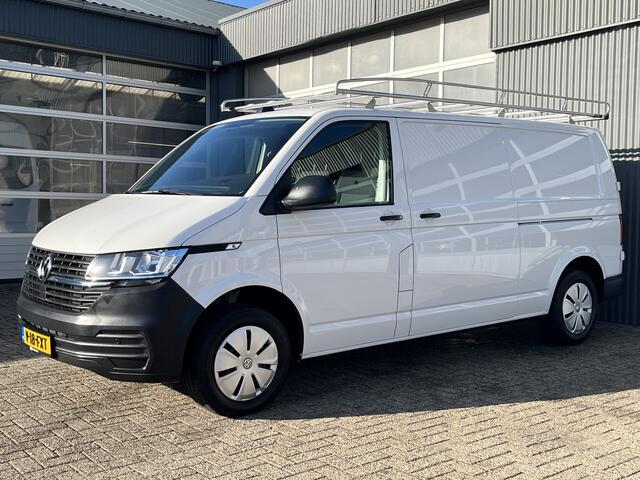 Volkswagen TRANSPORTER 2.0 TDI L2H1 150pk dubbele schuifdeur Airco Cruise controle Imperiaal Trekhaak 2500kg trekgewicht Telefoonverbinding Standkachel 3-Persoons Euro 6