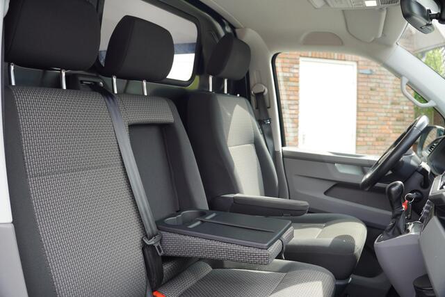 Volkswagen TRANSPORTER T6.1 2.0 TDI 150 pk DSG 2x Schuifdeur-L1H1-Clima-KLEP Apple Carplay, Cruise Control, 16" LMV, Trekhaak, 3-Zits