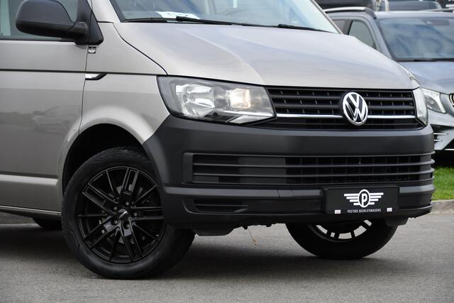 Volkswagen TRANSPORTER 2.0 TDI L1H1 PB Edition Camera, Airco, Trekhaak, Multimedia, 85pk, Radio, Uniek!