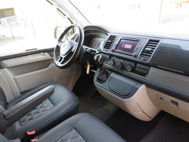 Volkswagen TRANSPORTER 2.0 TDI 150Pk DSG L2H1 Highline E6 * Rijklaarprijs incl. garantie * Camera * Leder * Trekhaak * ACC * Navi * Led * Carplay Android *