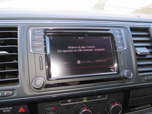Volkswagen TRANSPORTER 2.0 TDI 150Pk DSG L2H1 Highline E6 * Rijklaarprijs incl. garantie * Camera * Leder * Trekhaak * ACC * Navi * Led * Carplay Android *