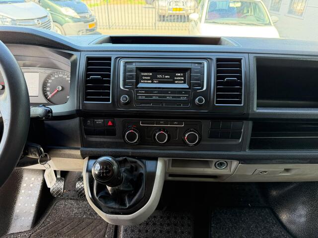 Volkswagen TRANSPORTER 2.0 TDI L1H1 Comfortline achter schade l airco l BTW