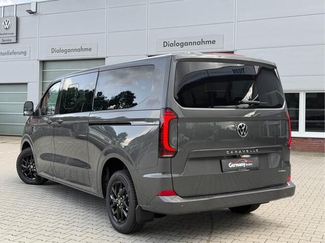 Volkswagen TRANSPORTER 2.5 L2H1 eHybrid Style 8-pers Caravelle! Leder Navi 360-Cam Keyless Nieuw!PHEV M-Led 2xSchuifd