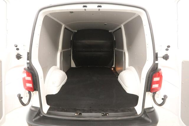 Volkswagen TRANSPORTER 2.0 TDI L1H1 | Airco | Cruise | 3 Zits | 2xSchuifdeur | Trekhaak | Parkeersens.