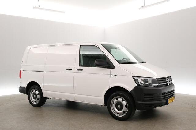 Volkswagen TRANSPORTER 2.0 TDI L1H1 | Airco | Cruise | 3 Zits | 2xSchuifdeur | Trekhaak | Parkeersens.