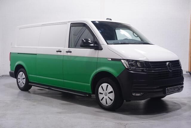 Volkswagen TRANSPORTER 2.0 TDI 110 pk L2H1 Airco, Two Tone Groen / Wit Cruise Control, Trekhaak 2.200 kg, 2-Zits