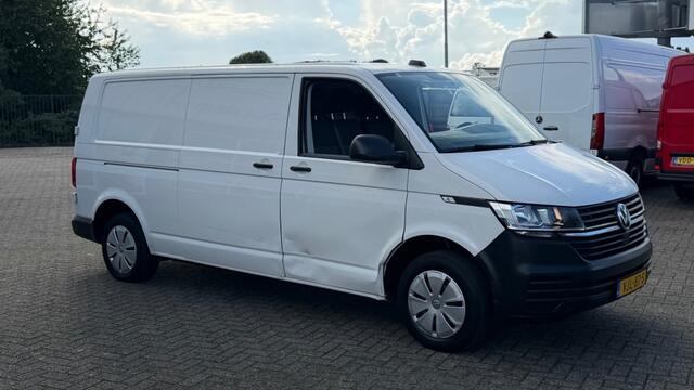 Volkswagen TRANSPORTER 2.0 TDI 81KW 110PK L2H1 EURO 6 AIRCO/ CRUISE CONTROL/ TREKHAAK/ RVS IMPERIAAL/ 100% DEALERONDERHOUDEN