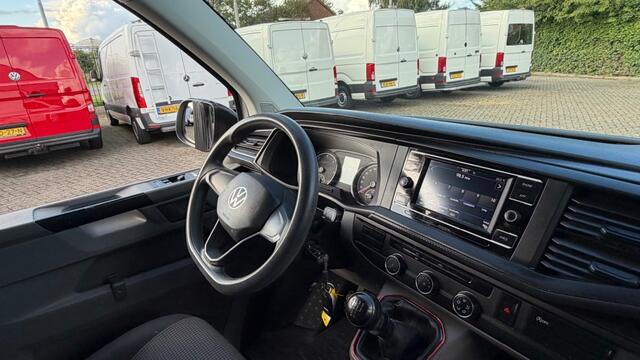 Volkswagen TRANSPORTER 2.0 TDI 81KW 110PK L2H1 EURO 6 AIRCO/ CRUISE CONTROL/ TREKHAAK/ RVS IMPERIAAL/ 100% DEALERONDERHOUDEN