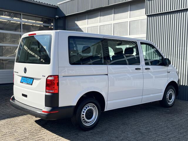 Volkswagen TRANSPORTER Kombi 2.0 TDI L1H1 Incl btw 9-Persoons Personenvervoer Taxi met Airco Telefoonverbinding Groepsvervoer Euro 6