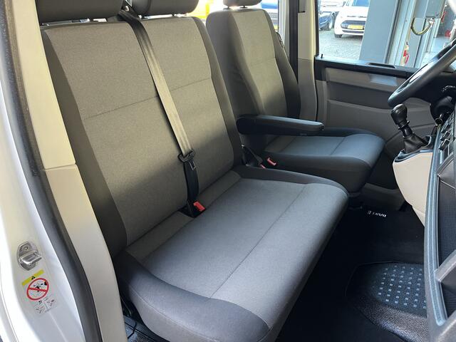 Volkswagen TRANSPORTER Kombi 2.0 TDI L1H1 Incl btw 9-Persoons Personenvervoer Taxi met Airco Telefoonverbinding Groepsvervoer Euro 6