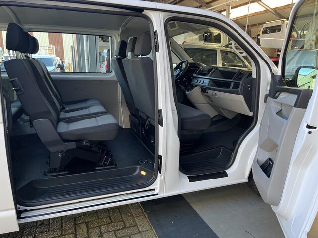 Volkswagen TRANSPORTER Kombi 2.0 TDI L1H1 Incl btw 9-Persoons Personenvervoer Taxi met Airco Telefoonverbinding Groepsvervoer Euro 6