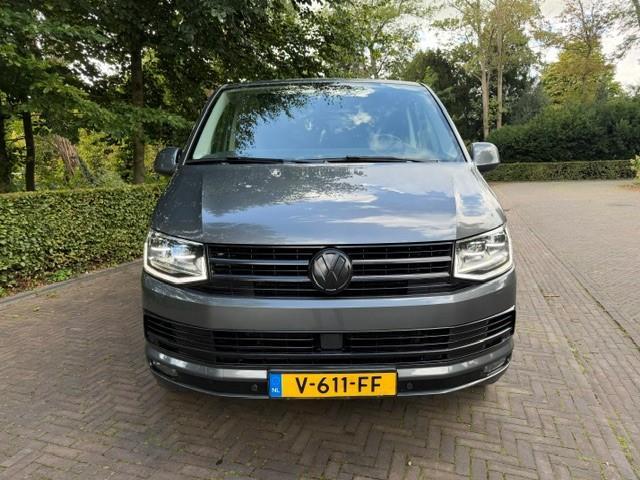 Volkswagen TRANSPORTER 2.0TDI 150PK DSG L2H1 highline/Xenon/Trekhaak/Leer/Bulli/Schuifdeur Links/APK