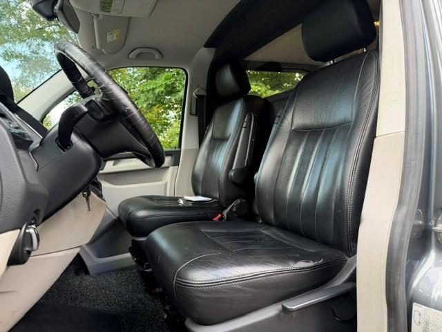 Volkswagen TRANSPORTER 2.0TDI 150PK DSG L2H1 highline/Xenon/Trekhaak/Leer/Bulli/Schuifdeur Links/APK