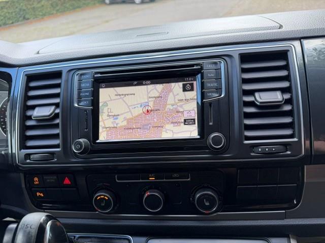 Volkswagen TRANSPORTER 2.0TDI 150PK DSG L2H1 highline/Xenon/Trekhaak/Leer/Bulli/Schuifdeur Links/APK