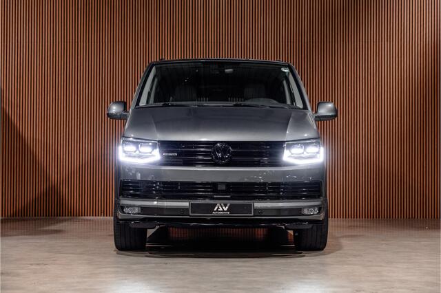 Volkswagen TRANSPORTER 2.0 TDI L2H1 DC 4Motion Highline | Schuifdak | ACC | Bi-Xenon | L+R Schuifdeur | Trekhaak | Camera | Navigatie | Lederen bekleding | Stoelverwarming | DAB | CarPlay | Nieuwe APK