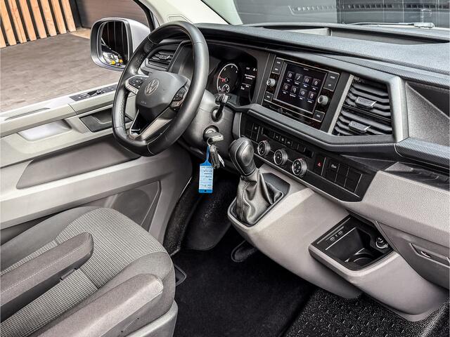 Volkswagen TRANSPORTER 2.0 TDI 150PK DSG L2H1 Marge incl. BTW en BPM | CARPLAY | CAMERA | VOORRUIT VERWARMING | CRUISE | MF STUURWIEL |