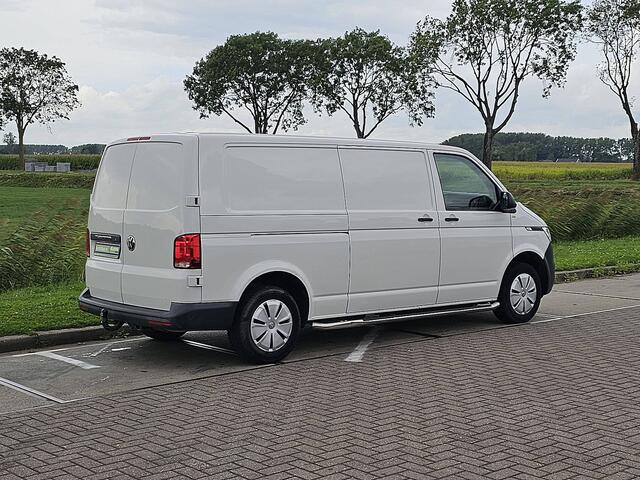 Volkswagen TRANSPORTER 2.0 TDI L2H1 Cruise control, Airco, Pdc, Stoelverwarming, Trekhaak, 3-Zits