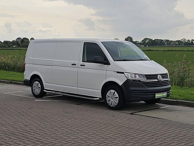 Volkswagen TRANSPORTER 2.0 TDI L2H1 Cruise control, Airco, Pdc, Stoelverwarming, Trekhaak, 3-Zits