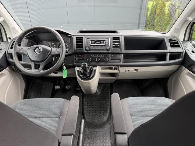 Volkswagen TRANSPORTER 2.0 TDI / L2H1 / DUBBELE CABINE / TREKHAAK / 1e EIG. / CRUISE / AIRCO / ISOFIX