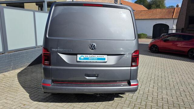 Volkswagen TRANSPORTER 2.0 TDI L1H1 GB Highline Edition 2
