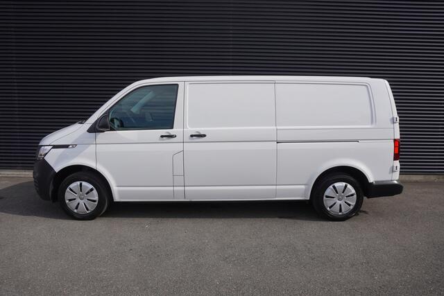 Volkswagen TRANSPORTER 150pk Automaat L2H1 2x Schuifdeur Apple Carplay Navigatie Cruise control Stoelverwarming Standkachel