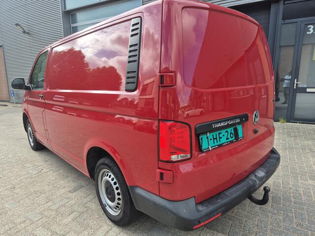 Volkswagen TRANSPORTER 2.0 TDI 4Motion SPER|LOCK camera zeer mooie bus 2500kg trekhaak DAB APPLE