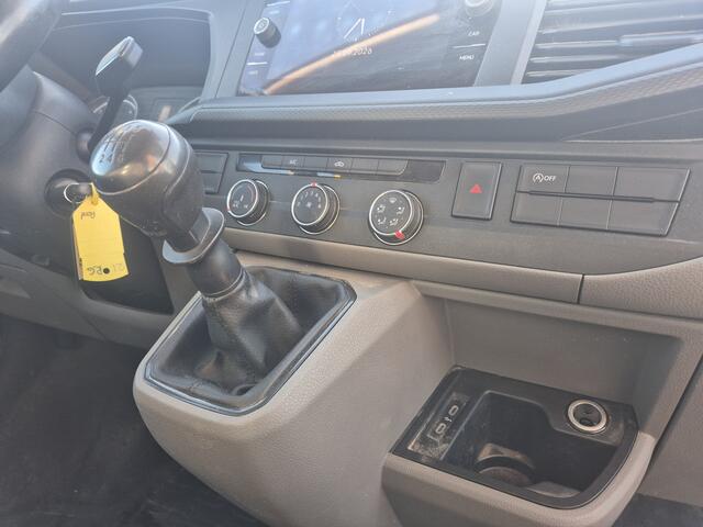 Volkswagen TRANSPORTER 2.0 TDI 4Motion SPER|LOCK camera zeer mooie bus 2500kg trekhaak DAB APPLE
