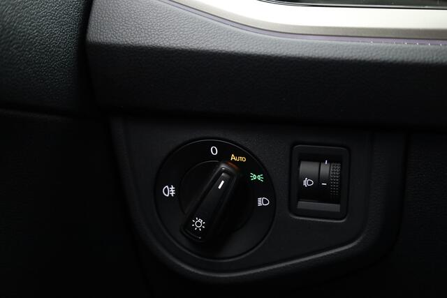 Volkswagen Taigo 1.0 TSI DSG | Navi | Travel assist | PDC | Apple CarPlay |