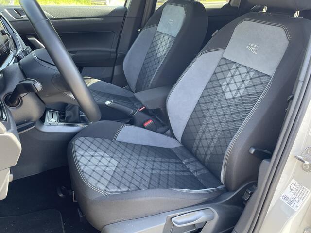Volkswagen Taigo 1.0 TSI 110pk R-Line / Navigatie / Stoelverwarming / Camera / Keyless
