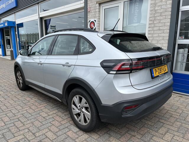 Volkswagen Taigo 1.0 TSI Life / AUTOMAAT/ PARK. SENSOREN V+A/ ACC/ DAB/ APP-CONNECT/ NAVI/ LED/ AIRCO/ ISOFIX/ DIGITAL DASH/ 16"