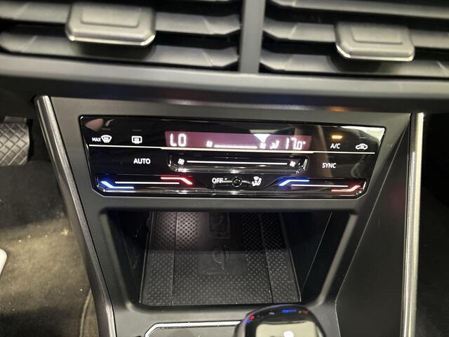 Volkswagen Taigo 1.0 Tsi 110pk DSG Style · Apple/Android Car Play · Navi · Climatronic · P-Sensoren · IQ.Light · ACC · 17'' Inch · Garantie t/m 26-05-2027 of 100.000km
