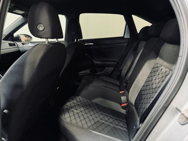 Volkswagen Taigo 1.0 TSI DSG R-Line | 18" | Virtual | Keyless | Camera