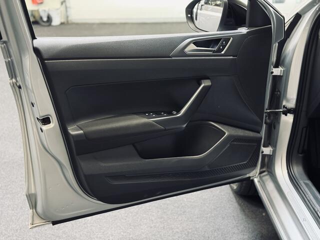 Volkswagen Taigo 1.0 TSI DSG R-Line | 18" | Virtual | Keyless | Camera